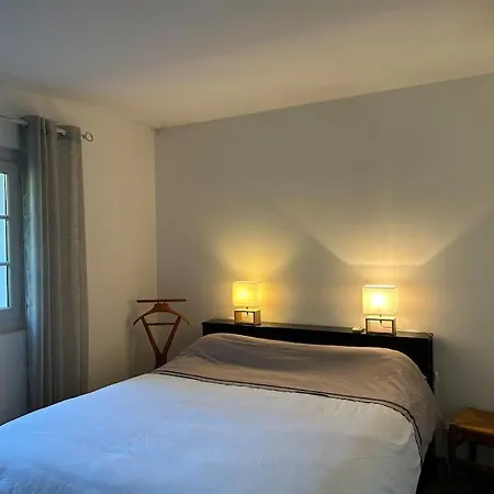 Maison De Vacances Avec Piscine Holiday home